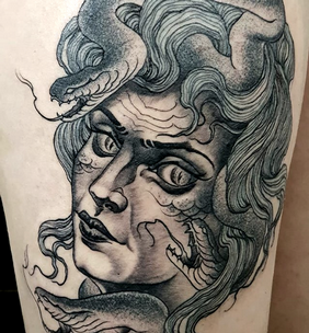 new traditional tatoo medusa meduse.png